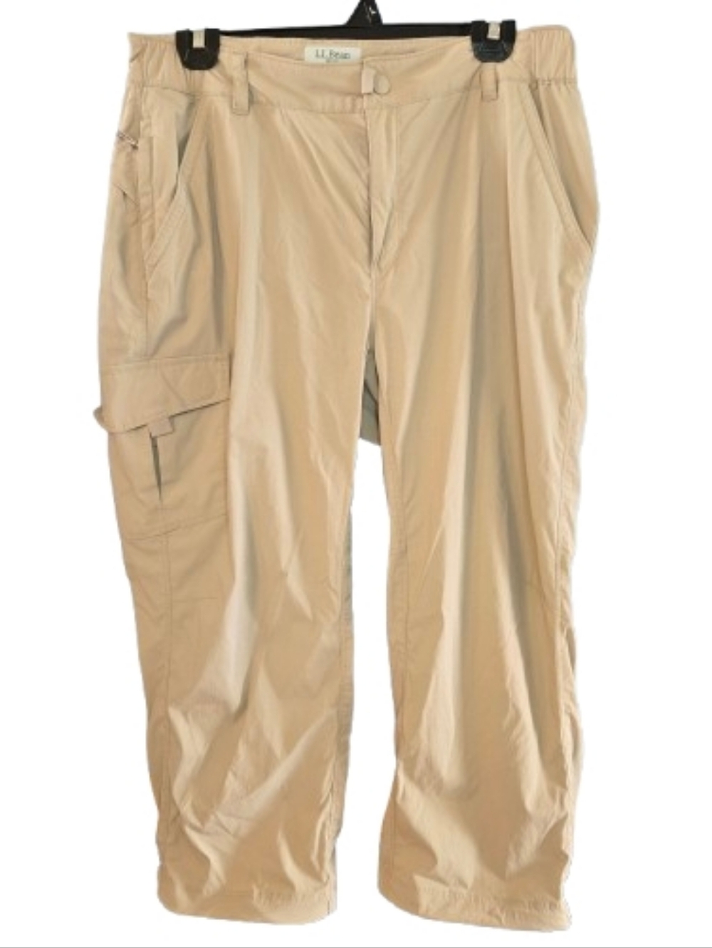 L.L. Bean Cropped Khaki Cargo Pants Size M/Reg